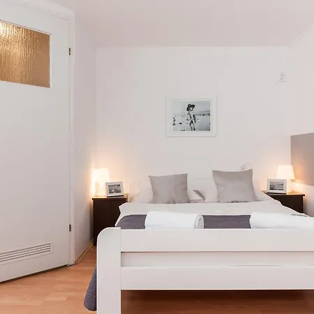 Zwierzynscy 2 Bed & Breakfast