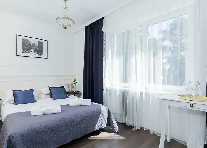 Zwierzynscy 2 포비에로보