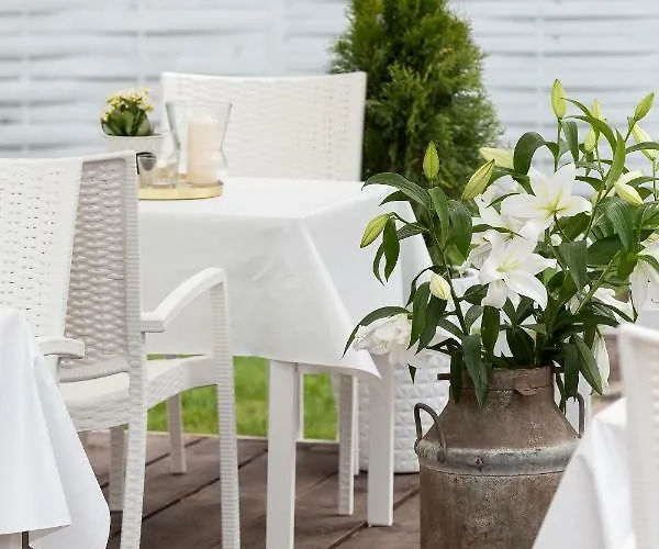 Zwierzynscy 2 Bed & Breakfast Pobierowo