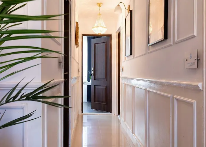 לינה וארוחת בוקר Zwierzynscy 2 פוביירובו